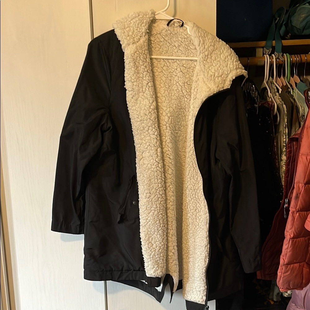 Women's Black Sherpa-Lined Jacket